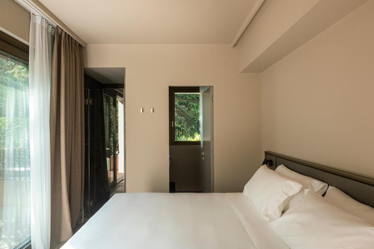 Hotel Promessi Sposi มัลกราเต ภายนอก รูปภาพ