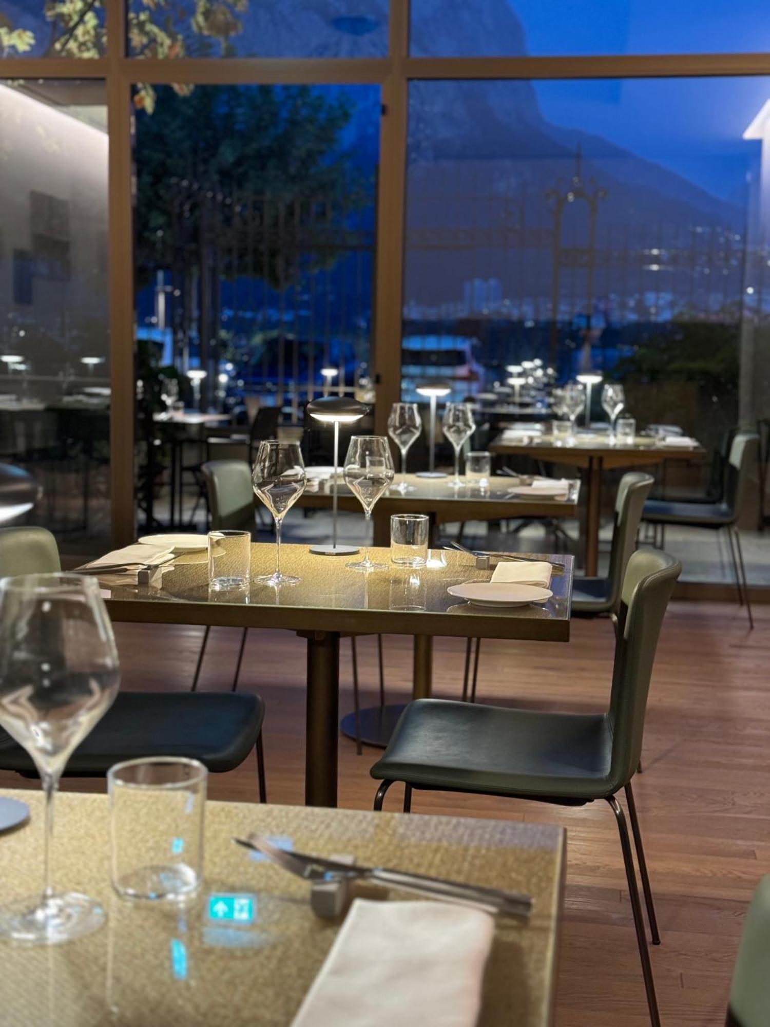 Hotel Promessi Sposi มัลกราเต ภายนอก รูปภาพ