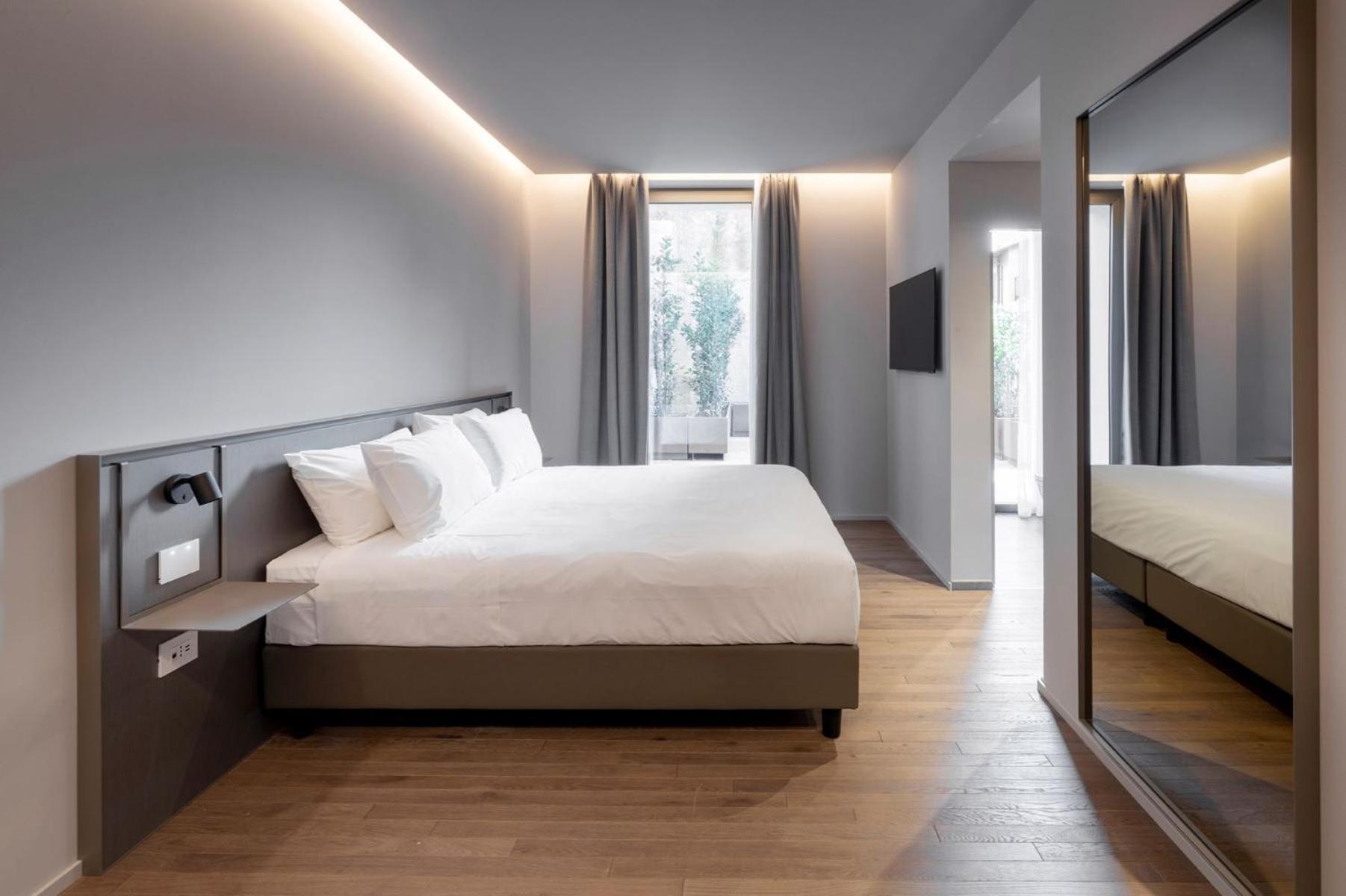 Hotel Promessi Sposi มัลกราเต ภายนอก รูปภาพ